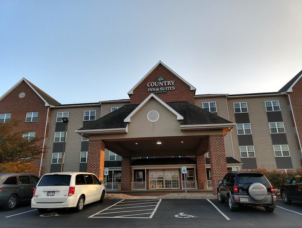 Fairfield Inn & Suites by Marriott